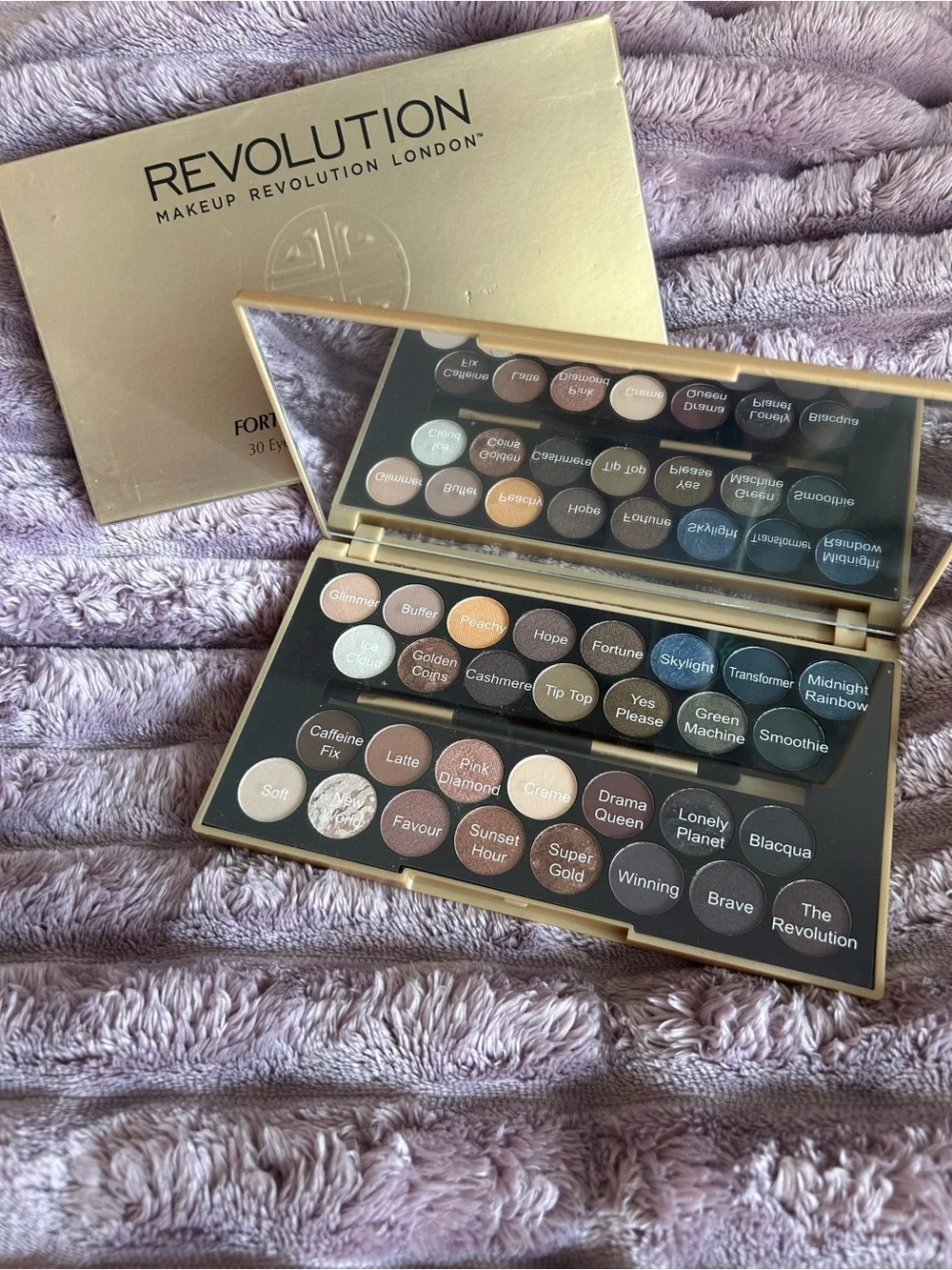 NIB Makeup Revolution Fortune Favors the Brave Eyeshadow Palette